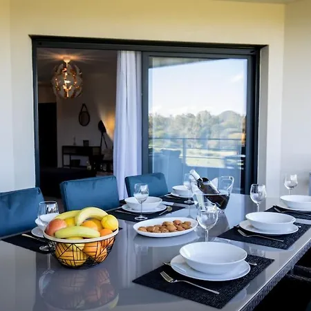 Proche Centre Et Commodites, Appt 4/6 Pers Apartman