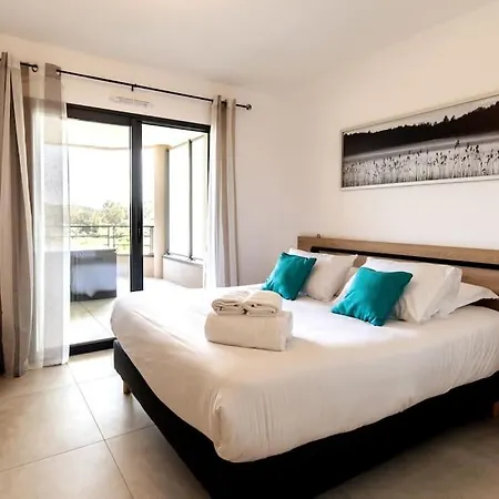 아파트 Proche Centre Et Commodites, Appt 4/6 Pers *